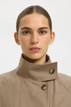 Load image into Gallery viewer, Selected Kylie jacket Teak - CW CW