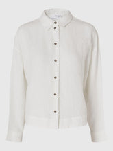 Load image into Gallery viewer, Selected Linnie linen shirt White