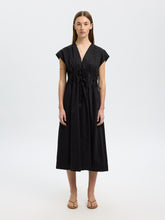 Load image into Gallery viewer, Selected Ally tie front midi dress Black