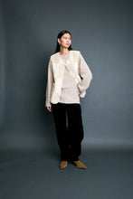 Load image into Gallery viewer, Ichi Tonza chequer board sherpa gilet Fog