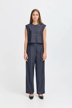 Load image into Gallery viewer, Ichi Jumi tailored cropped waistcoat Dark Blue
