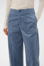 Load image into Gallery viewer, Part Two Netta corduroy cargo pocket trouser Flint Stone