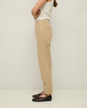 Load image into Gallery viewer, Yerse Amelie tailored jogging trouser Sand - CW CW