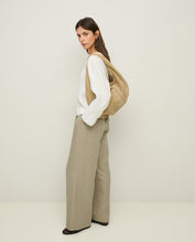 Load image into Gallery viewer, Yerse Cami44 boxy hemp shirt Pure White - CW CW