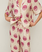 Load image into Gallery viewer, Yerse Greta Ginko crinkle print blouse Raspberry - CW CW