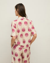 Load image into Gallery viewer, Yerse Greta Ginko crinkle print blouse Raspberry - CW CW
