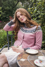 Load image into Gallery viewer, Eribe Alpine short merino cardigan Vintage Pink