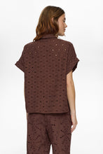 Load image into Gallery viewer, Numph Palma broderie patchwork shirt Chicory Coffee - CW CW