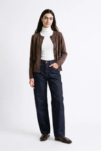 Load image into Gallery viewer, Artlove Alalie classic lightweight cardigan Brown