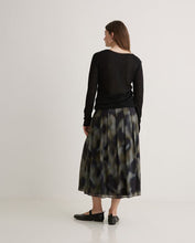 Load image into Gallery viewer, Yerse Blurry watercolour print skirt Khaki