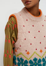 Load image into Gallery viewer, Dr Bloom Jumpy intarsia knit vest Nude