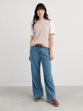 Load image into Gallery viewer, Seasalt East view vest Parsnip - CW CW