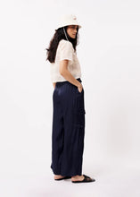 Load image into Gallery viewer, FRNCH Nouma satin cargo trousers Bleu Marine