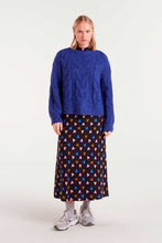 Load image into Gallery viewer, Compañia Fantastica Cable knit jumper True Blue
