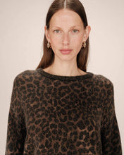 Load image into Gallery viewer, Grace & Mila Santigold printed sweater Leopard