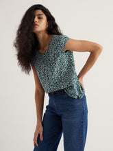 Load image into Gallery viewer, Seasalt Garden gate top II Folky Marigolds Dark Wreckage - CW CW