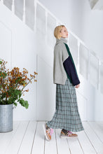 Load image into Gallery viewer, Bonté Harvey colour block jumper Fir