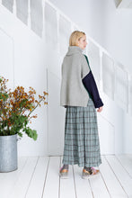 Load image into Gallery viewer, Bonté Harvey colour block jumper Fir