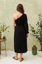 Load image into Gallery viewer, Chico Soleil Pepita asymmetric one shoulder belted dress Noir