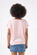 Load image into Gallery viewer, Chico Soleil Roxy 3 relaxed t shirt Rose Meringue - CW CW