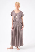 Load image into Gallery viewer, Chico Soleil Wendy jersey shirred waist skirt Gris Stoneware - CW CW