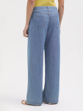 Load image into Gallery viewer, Nice Things light weight denim trouser Light Indigo