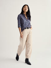 Load image into Gallery viewer, Seasalt Larissa shirt Flax Flower Bright Orchid