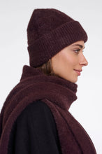 Load image into Gallery viewer, Rino & Pelle Loes beanie Fudge Cloak