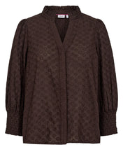 Load image into Gallery viewer, Numph Salvie broderie anglaise shirt Black Coffee
