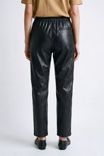 Load image into Gallery viewer, Artlove Jordana faux leather cigarette leg trouser Black