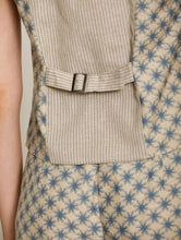 Load image into Gallery viewer, Skatïe Sun print and stripe waistcoat Natural/Blue
