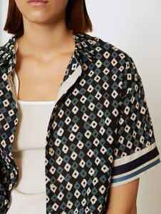 Skatïe Diamond graphic shirt with contrast stripe cuff detail Navy