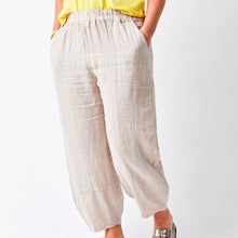 Load image into Gallery viewer, SUZY D Sicily carrot shape linen trousers Nude - CW CW