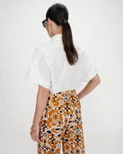 Load image into Gallery viewer, Grace & Mila Varsy print cropped trouser Cognac