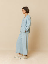 Load image into Gallery viewer, Indi & Cold Denim wide leg lyocell jeans Light Indigo