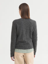 Load image into Gallery viewer, Nice Things Intarsia bird cardigan Mid Grey