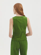 Load image into Gallery viewer, Nice Things Chambray waistcoat Grass Green