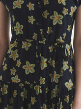 Load image into Gallery viewer, Nice Things Star flower easy dress Navy - CW CW