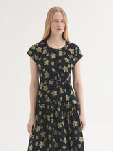 Load image into Gallery viewer, Nice Things Star flower easy dress Navy - CW CW