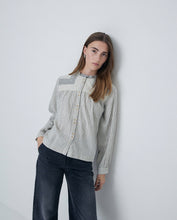 Load image into Gallery viewer, Yerse Patchwork woven stripe shirt Ecru Black