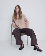 Load image into Gallery viewer, Yerse Nep yarn patch pocket textured cardigan Rosa