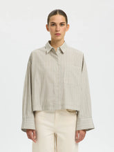 Load image into Gallery viewer, Selected Astha cropped boxy cotton shirt Pure cashmere Bright White Stripe