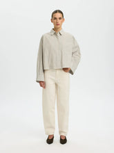 Load image into Gallery viewer, Selected Astha cropped boxy cotton shirt Pure cashmere Bright White Stripe
