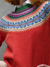 Load image into Gallery viewer, Eribe Alpine merino wool short sweater Bellarose - CW CW