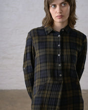 Load image into Gallery viewer, Bibico Alexa big check shirt dress Ink Olive