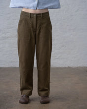 Load image into Gallery viewer, Bibico Margate fine cord trouser Dark Sand