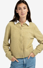 Load image into Gallery viewer, YAYA Detachable collar cardigan Pale Olive Green