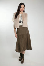 Load image into Gallery viewer, Nooki Edelweiss faux fur gilet Mink