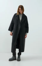 Load image into Gallery viewer, YAYA Long wool blend oversized coat Hole Black Melange