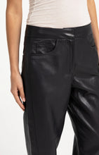 Load image into Gallery viewer, YAYA Faux leather carrot fit trousers Hole Black